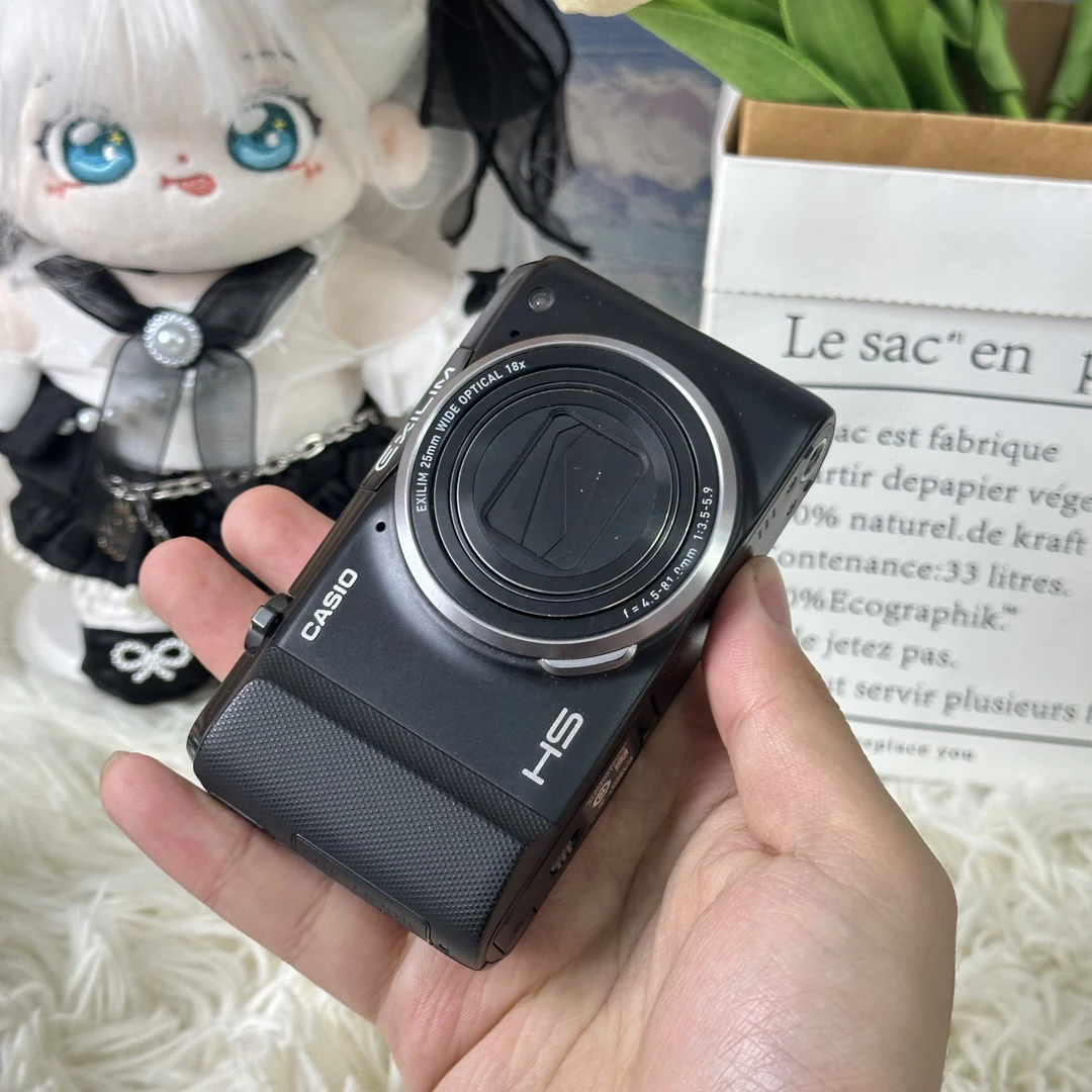 9新 Casio/卡西欧 卡西欧zr800冷白皮小长焦柔焦适合新手带配件