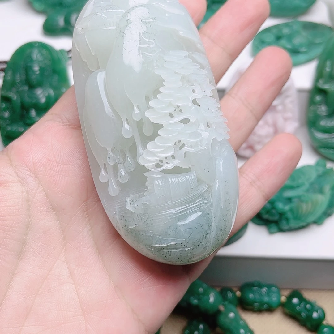唐***生未镶嵌独山玉把件