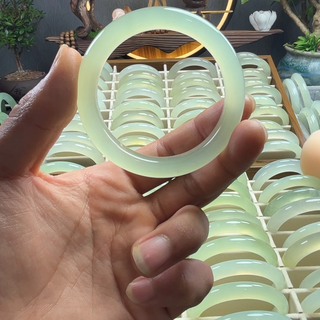 小***泡岫玉未镶嵌手镯11111111