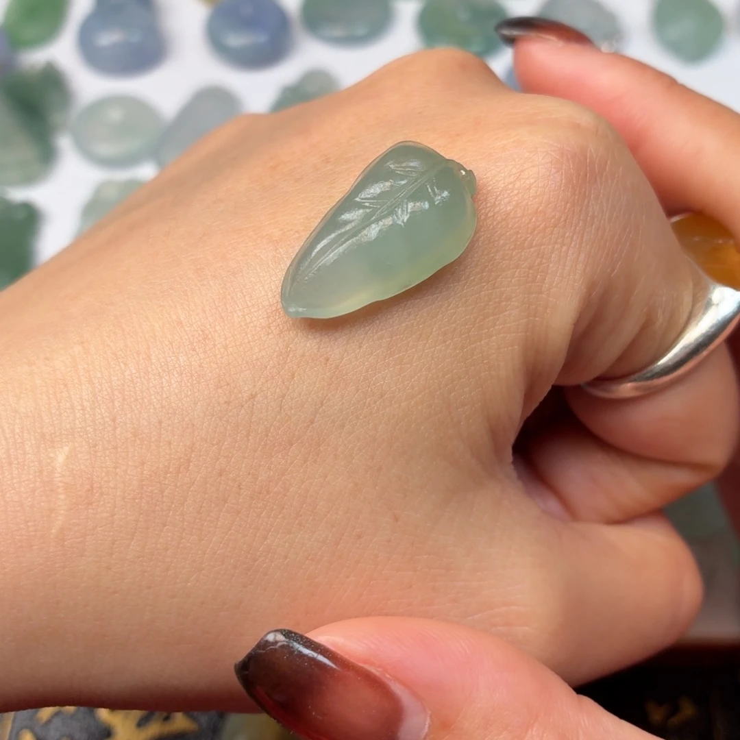 定制翡翠未镶嵌叶子