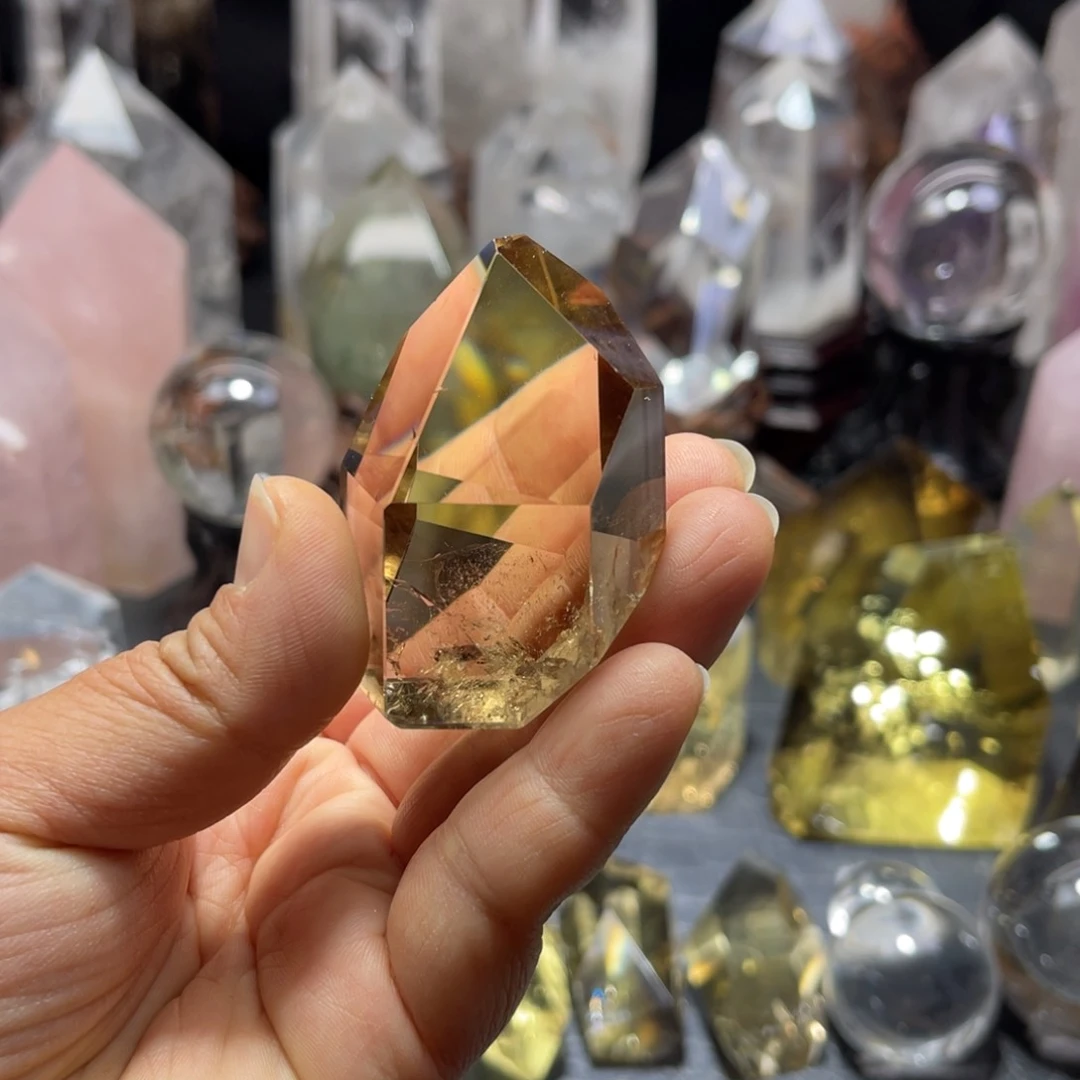 未镶嵌珠宝半成品水晶