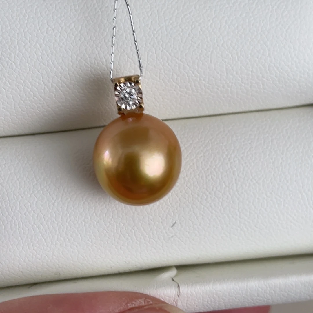 18K金镶嵌海水珍珠吊坠(不含链)12-13mm