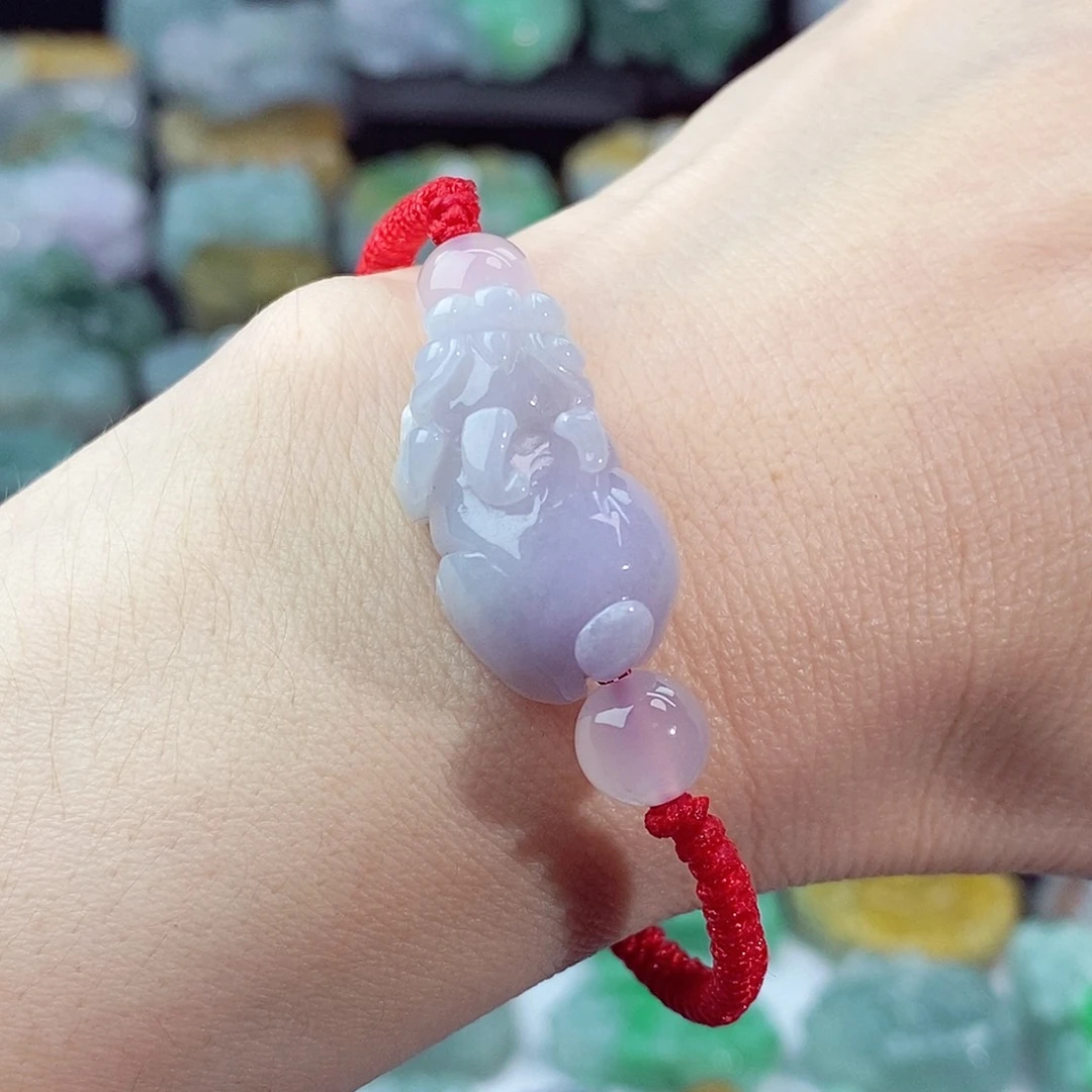 颈饰未镶嵌翡翠天然