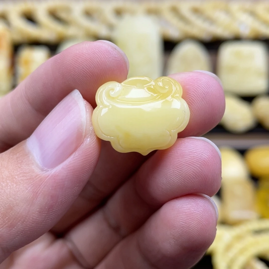 裸石琥珀未镶嵌琥珀蜜蜡