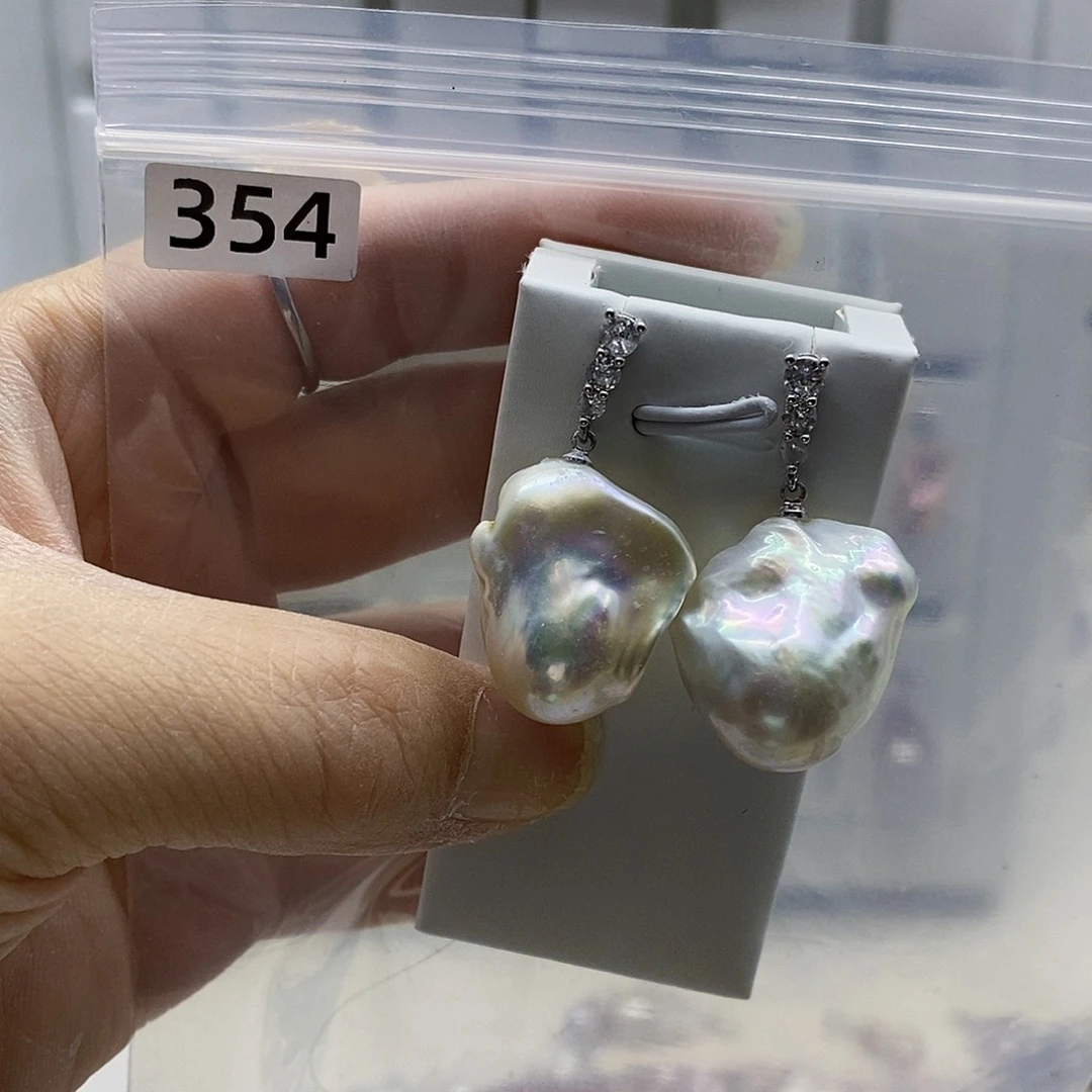 颈饰合金淡水珍珠