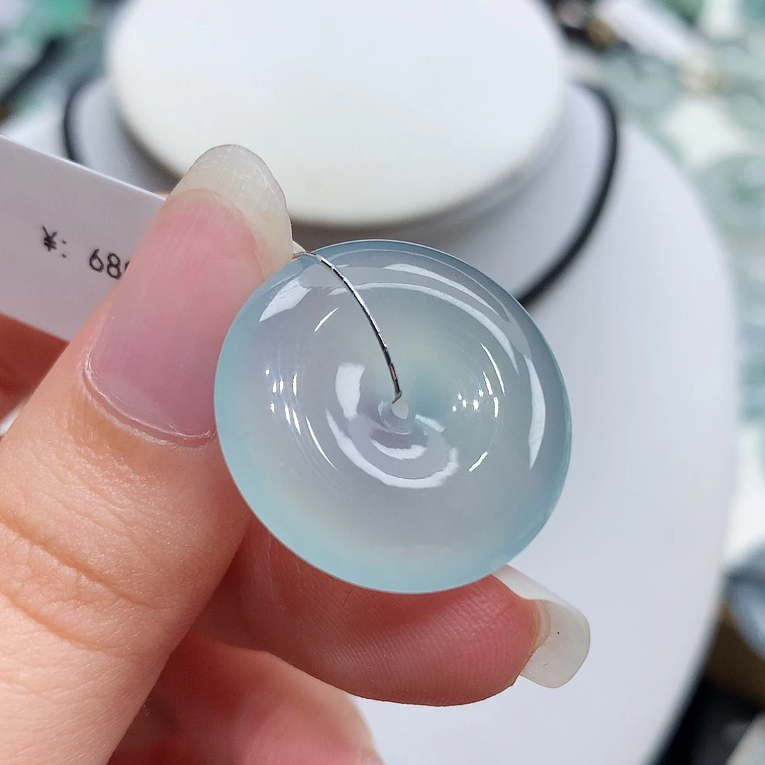 翡翠未镶嵌胸饰翡翠85，23.2/5