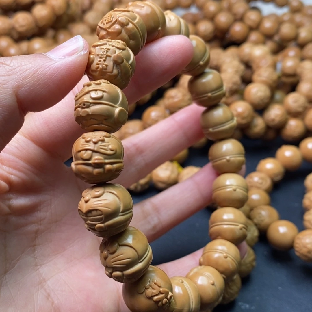 猴头核桃手串整身机器猫