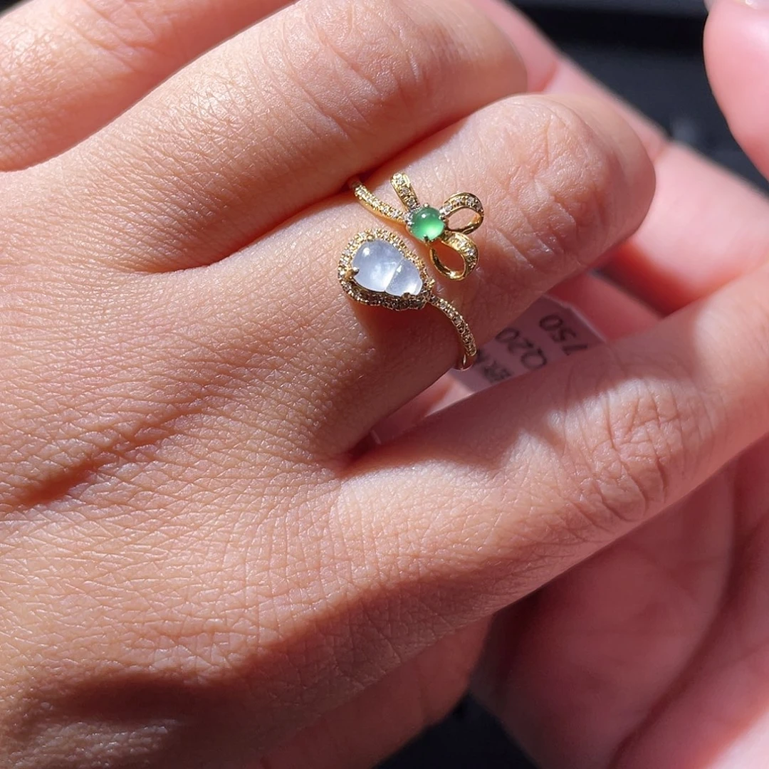 吊坠(不含链)18K金镶嵌翡翠