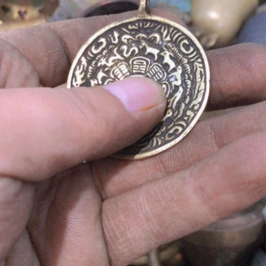 平***乐闪电购铜摆件工艺品