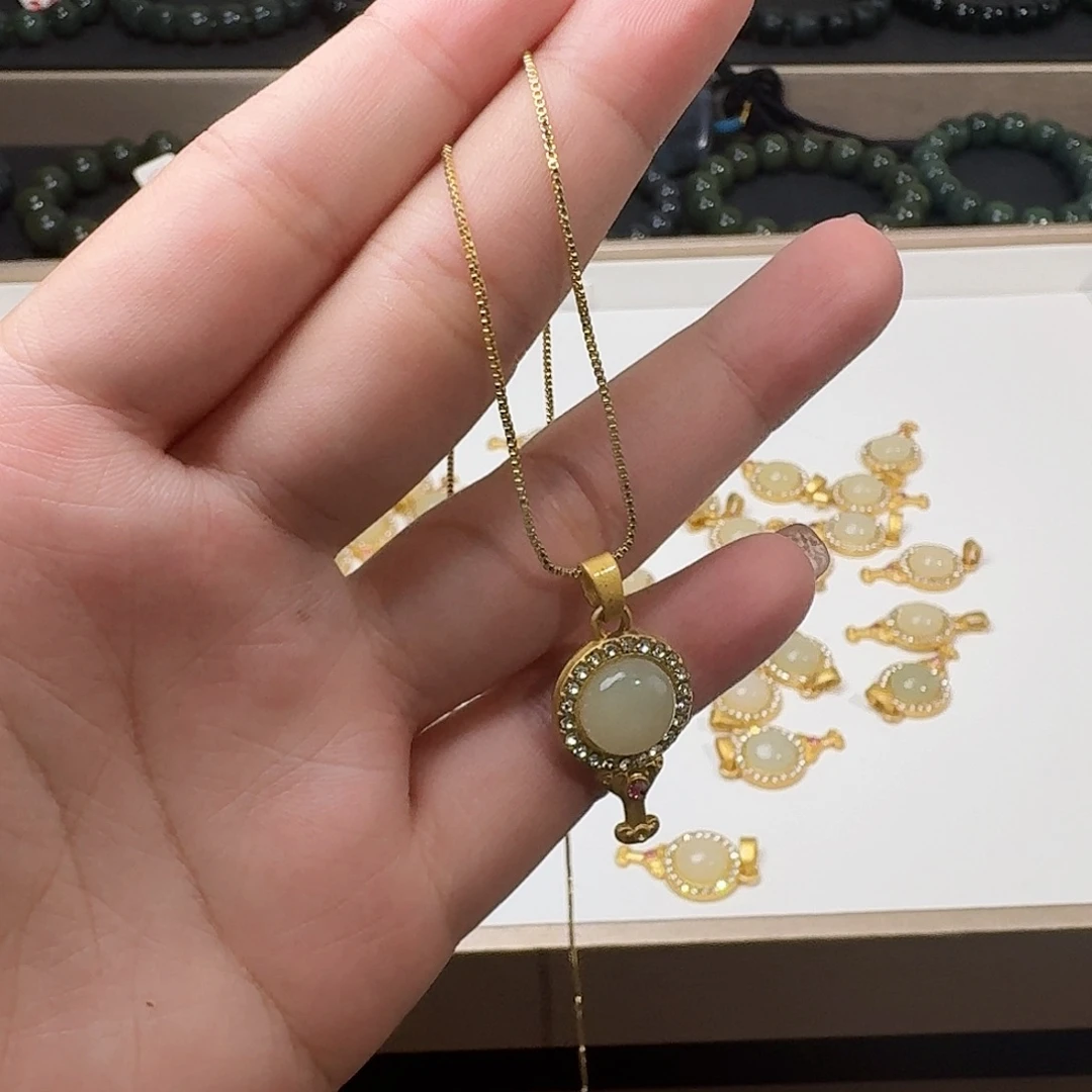 未镶嵌手链和田玉