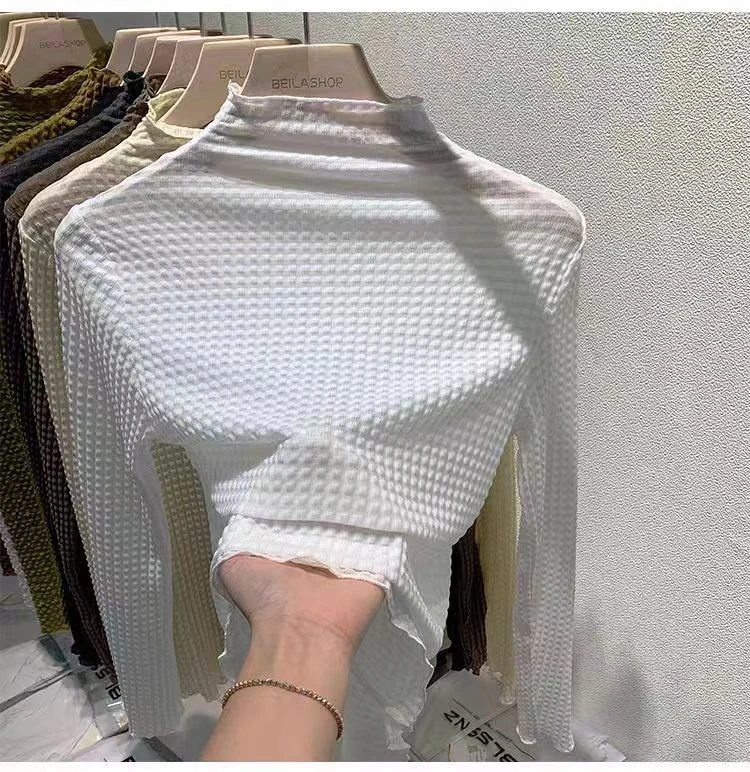 【发】半高领洋气修身肌理感上衣女秋冬内搭显瘦长袖t恤欧货打底衫