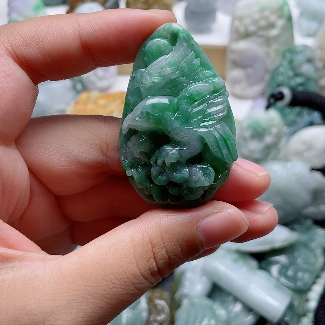 翡翠未镶嵌吊坠(不含链)1
