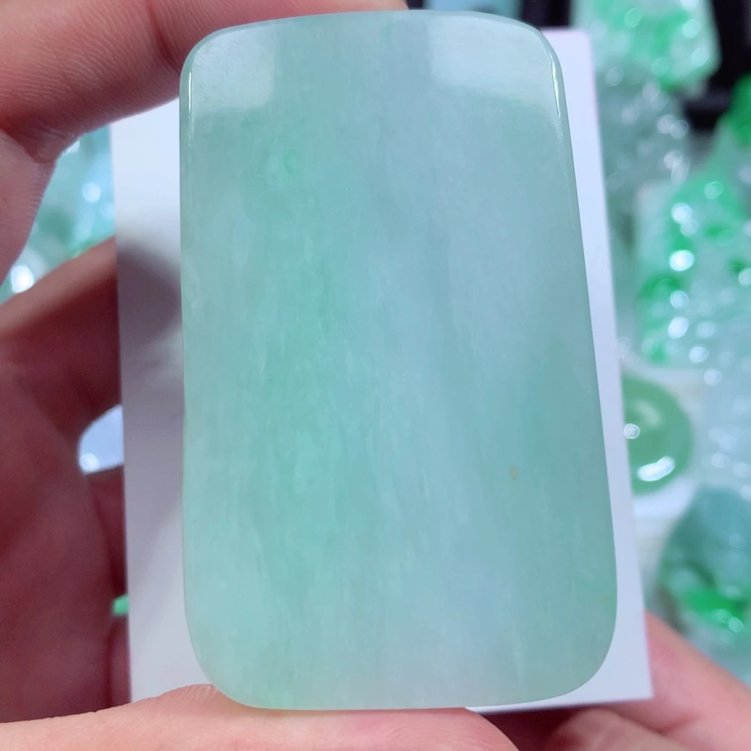 翡翠未镶嵌颈饰缅甸翡翠