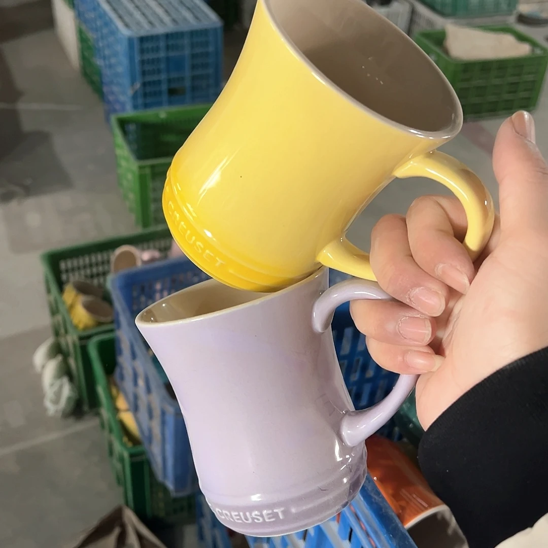 陶瓷 微 收腰马克杯 浅紫➕黄色