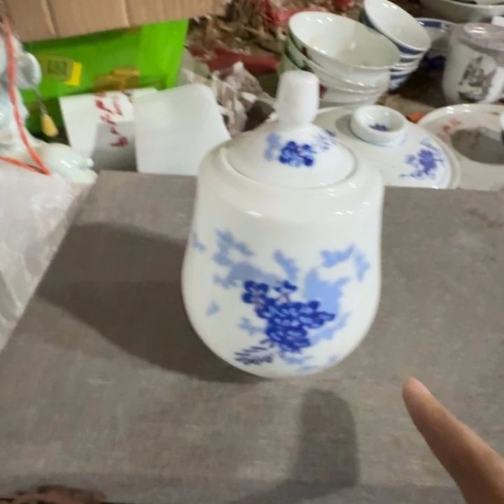 景德镇的陶瓷瓷器