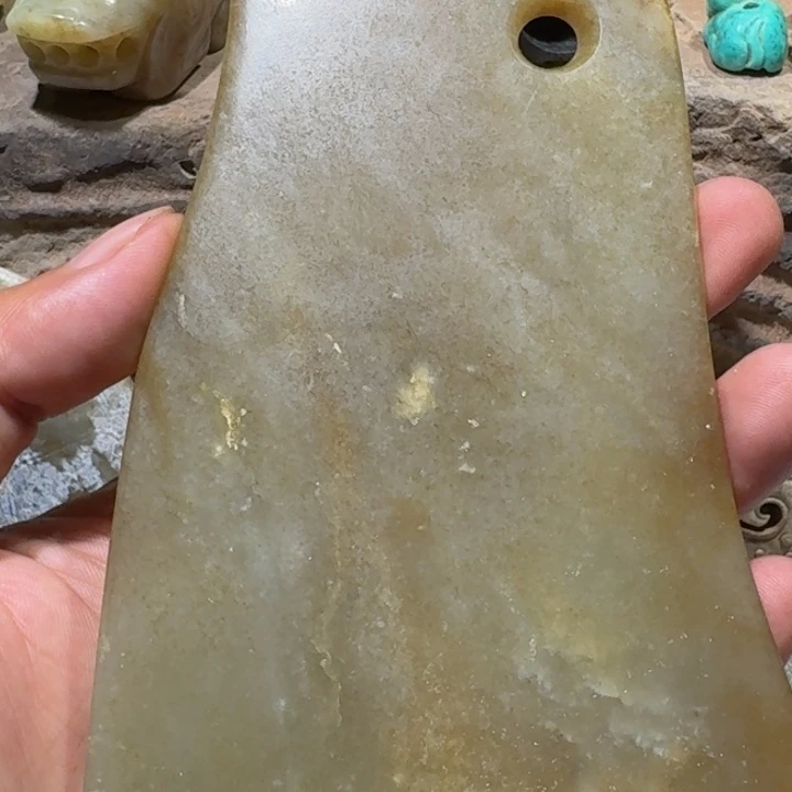 老***张和田玉（糖玉）未镶嵌挂件