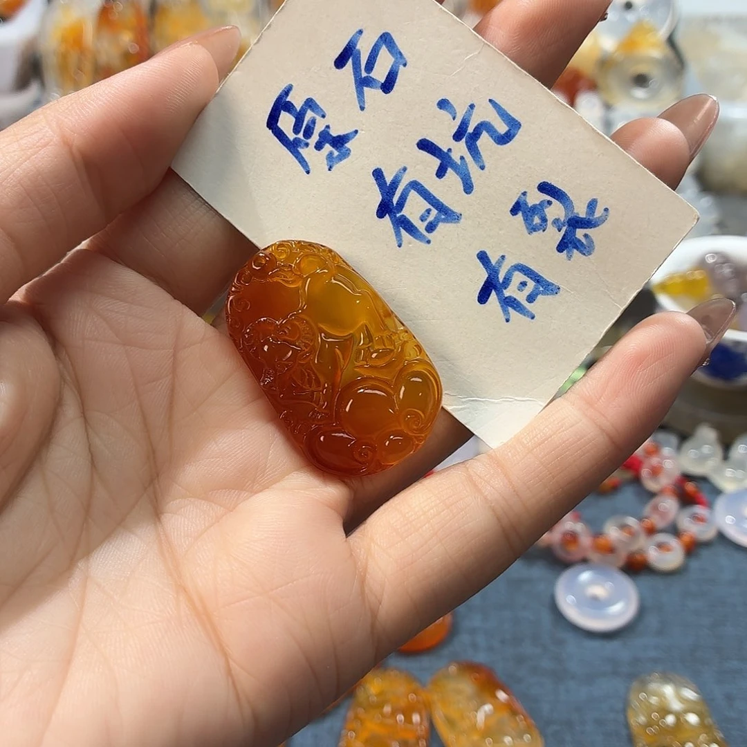 玛瑙/玉髓未镶嵌颈饰