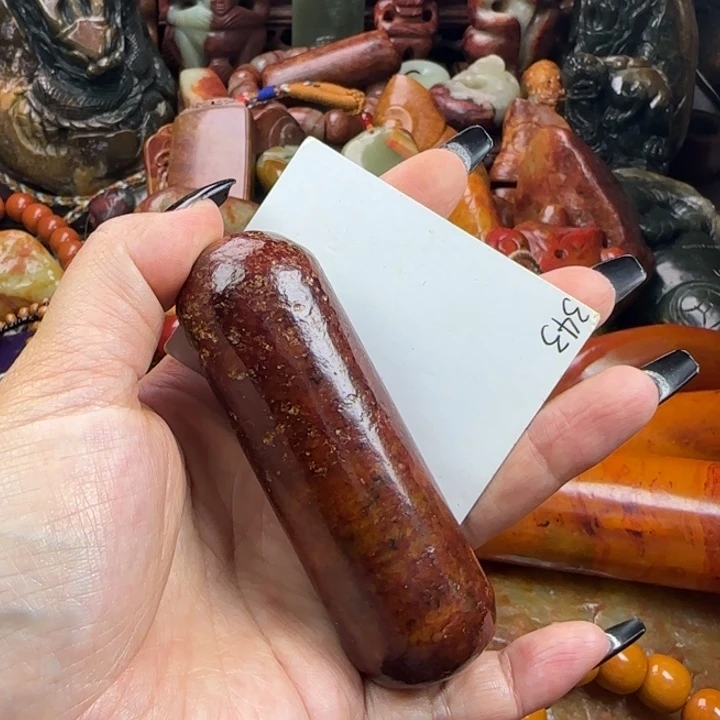未镶嵌透闪石质玉珠宝奇石