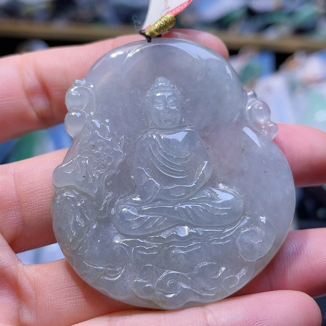 颈饰未镶嵌翡翠一个