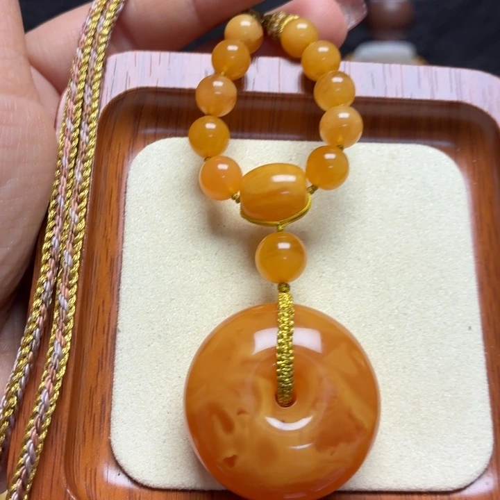 蜜蜡未镶嵌颈饰项链
