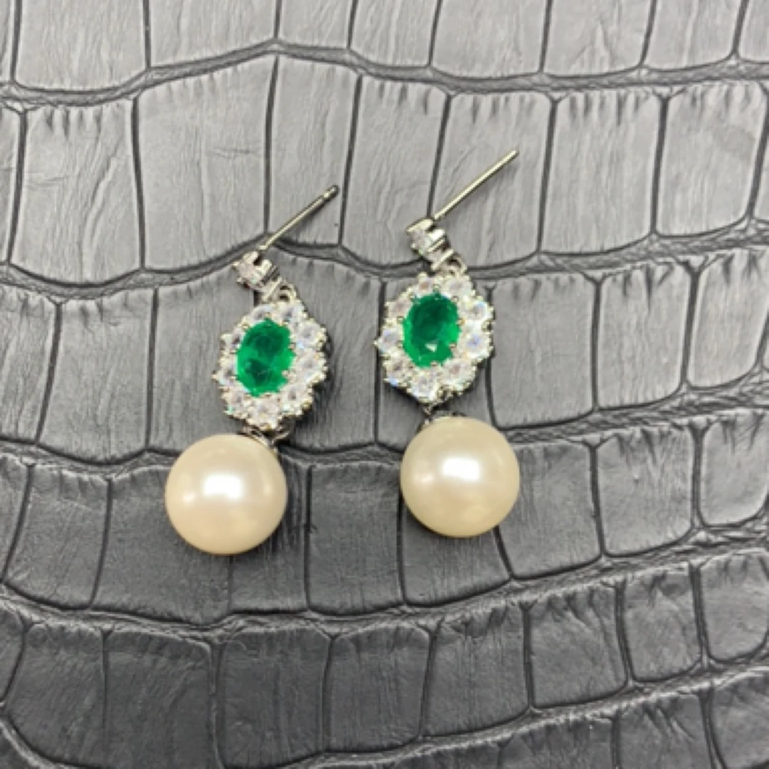 铜合金耳饰 轻奢白色时尚耳钉精致复古百搭绿色气质43