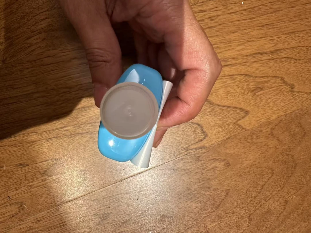蓝色小瓶喷雾瓶给力