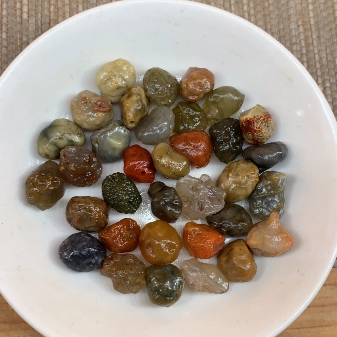 玛瑙/玉髓未镶嵌阿拉善戈壁玛瑙