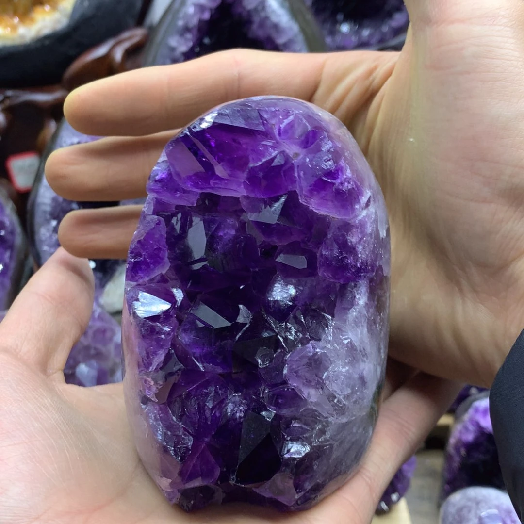 紫晶大型摆件（非配饰）未镶嵌