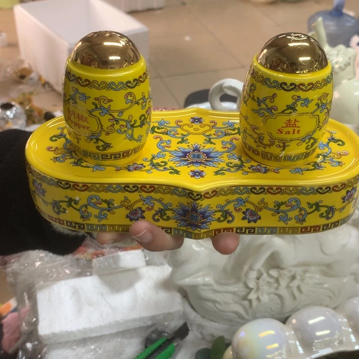 摆件陶瓷艺术。。。。。。
