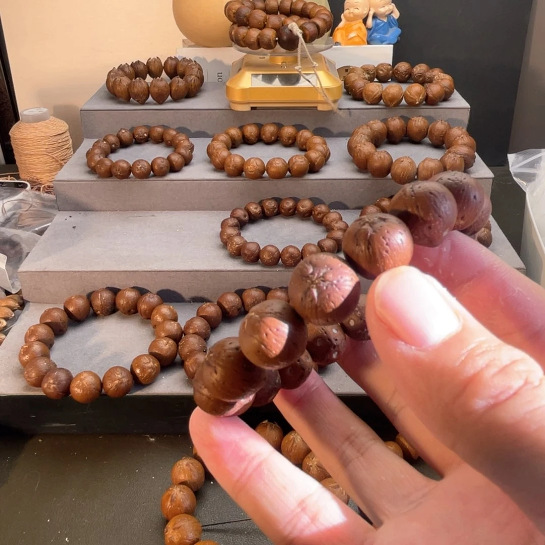 紫金鼠手串是****?14尺寸纯圆