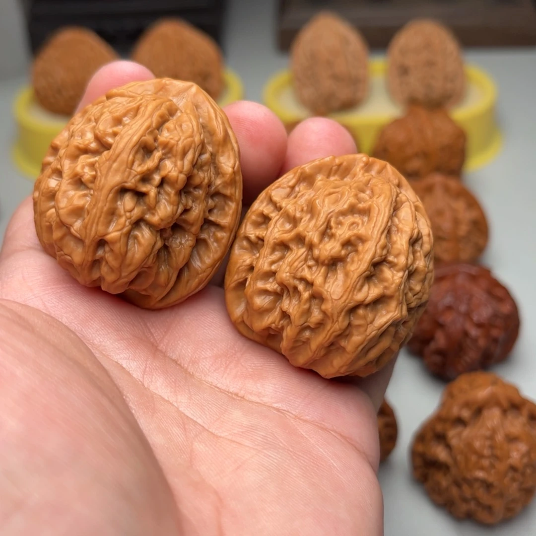 文玩核桃吊坠肖**$红锦鲤