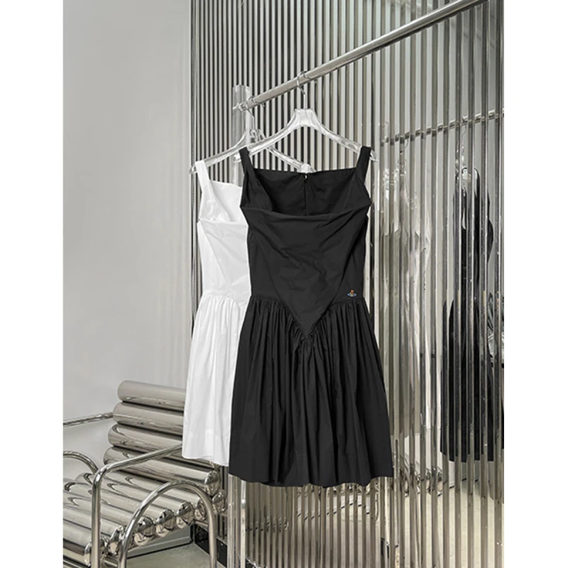 短款土星刺绣荡领短款连衣裙 太后风垂褶无袖收腰连衣裙