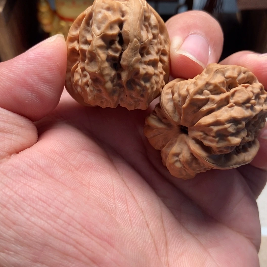 碰***赢文玩核桃吊坠36蛙蛙