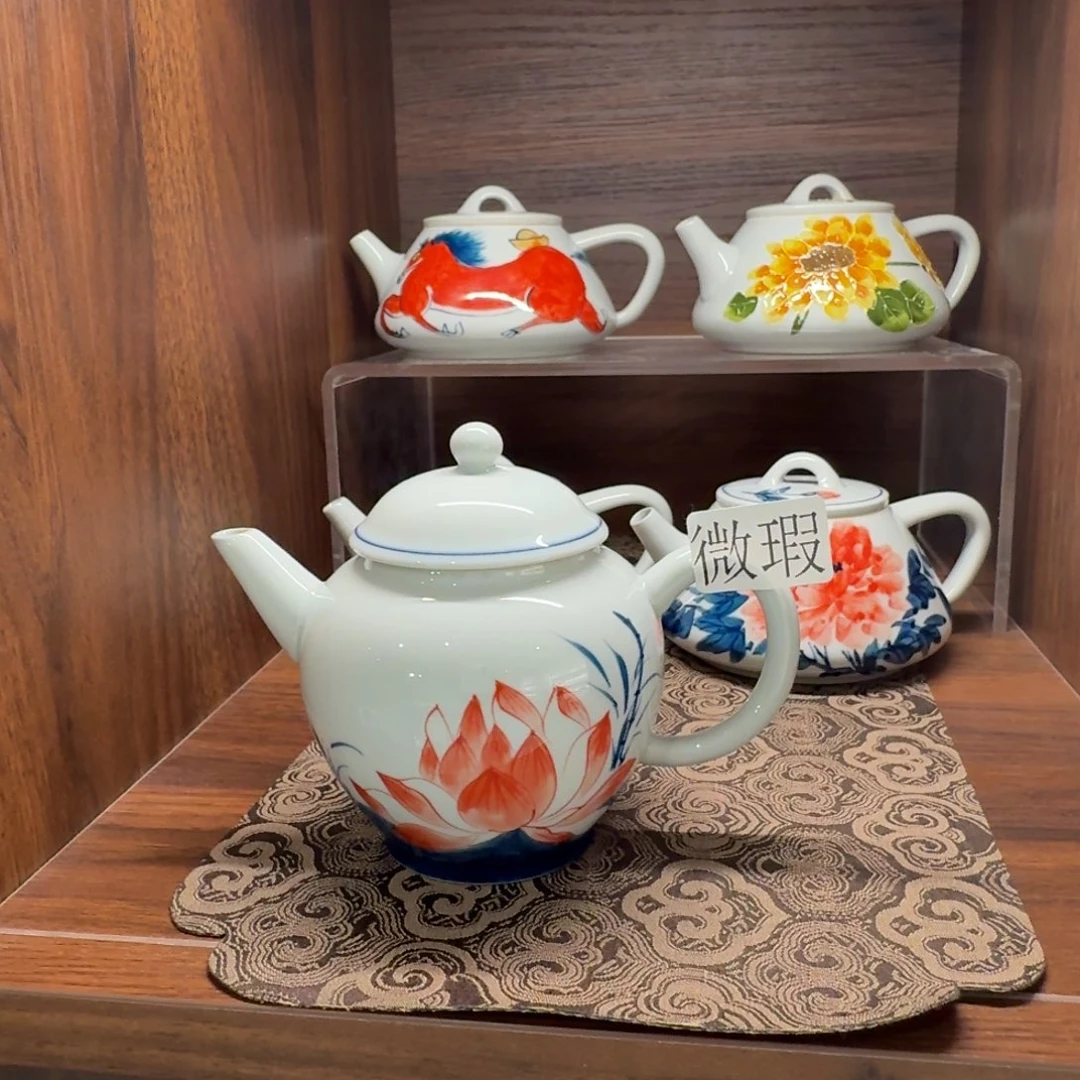 釉下手绘茶具微瑕