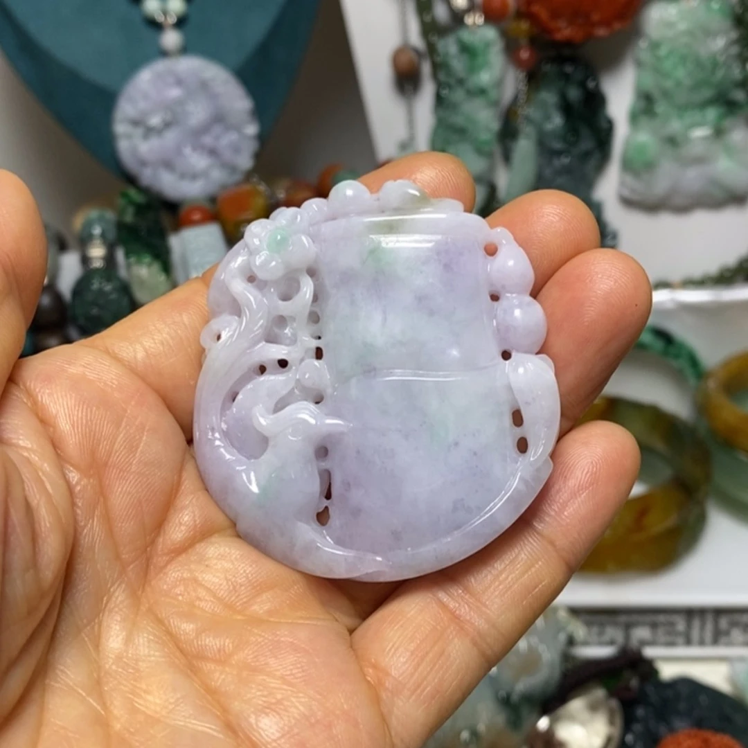 【闪购商品】翡翠吊坠(赠链)未镶嵌