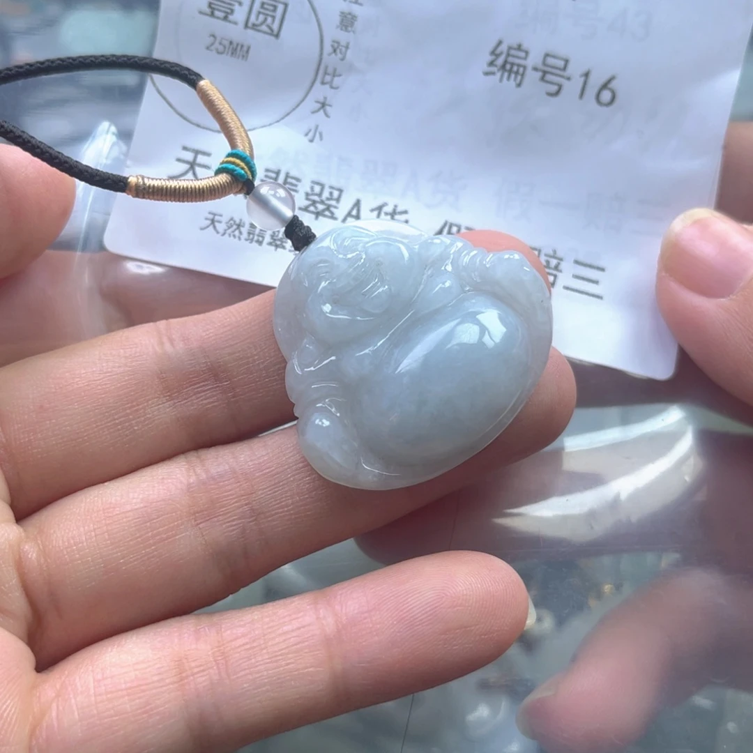 翡翠未镶嵌颈饰翡翠16