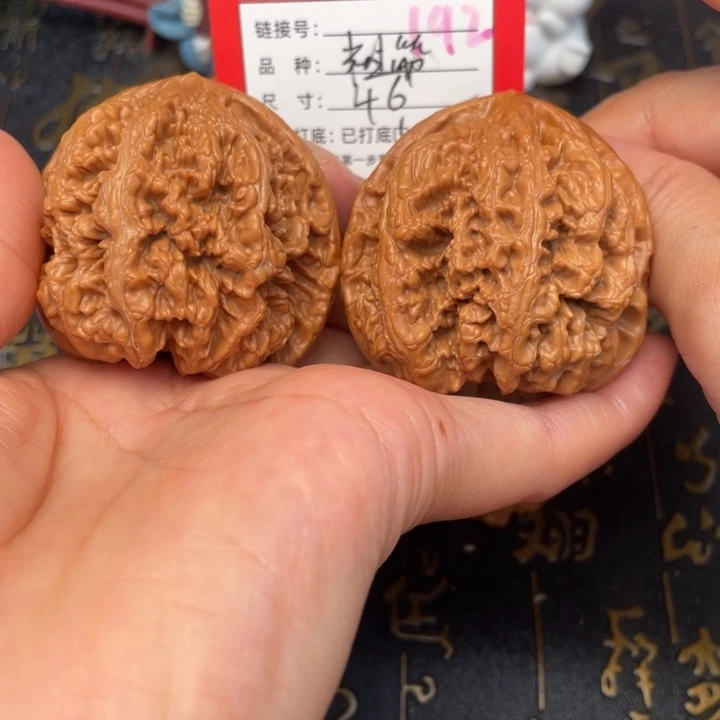 桃核吊坠文玩的好