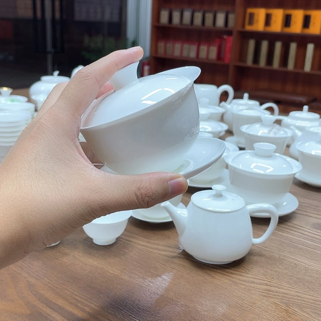 杯盖下200元宝盖碗福利价一个