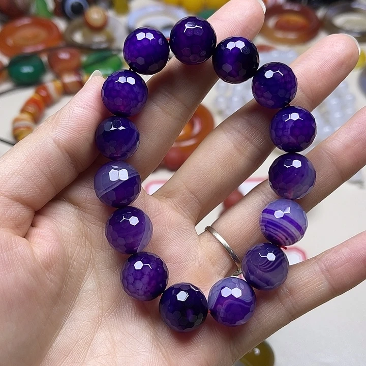 星***璨玛瑙/玉髓未镶嵌颈饰