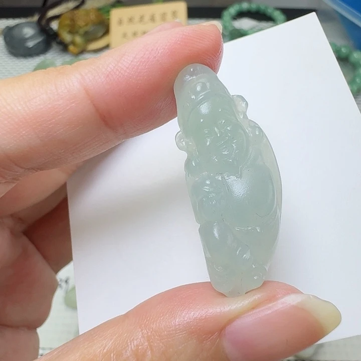 定制翡翠未镶嵌挂件