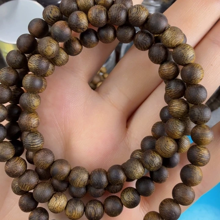 沉香沉香碎屑莺歌绿奇楠06圆珠多圈