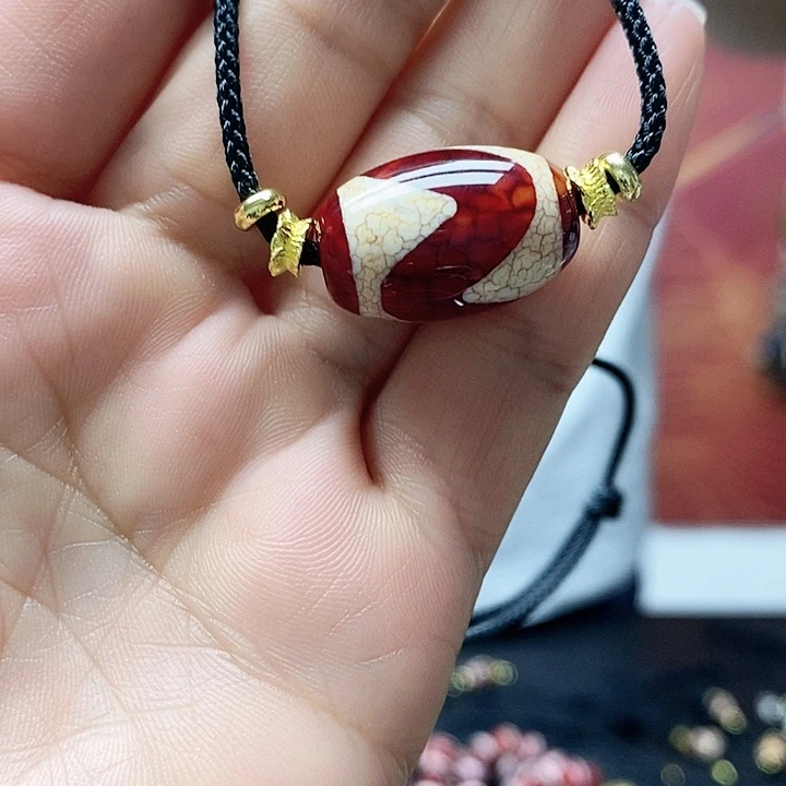 玛瑙/玉髓合金颈饰