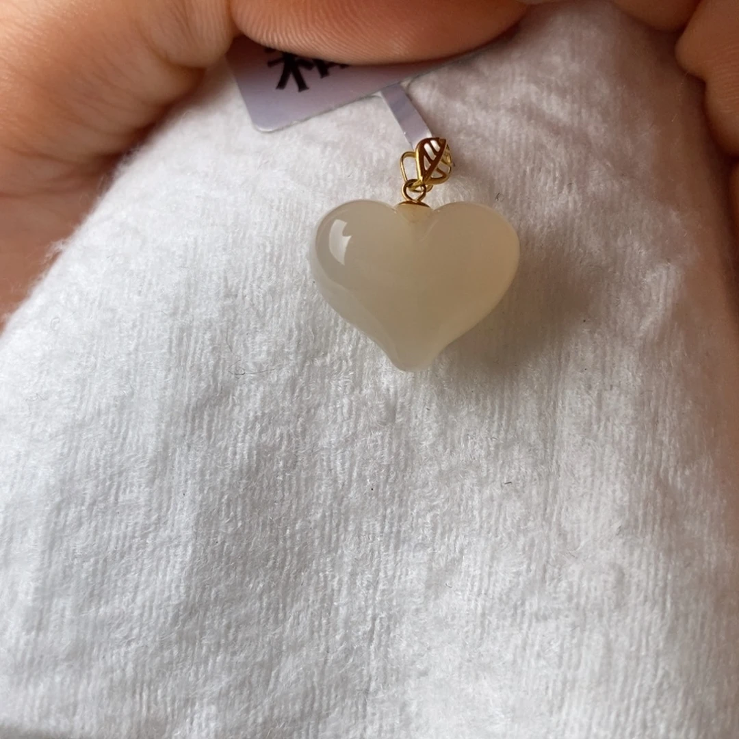 和田玉18K金镶嵌吊坠(不含链)野牛沟无结构藕粉爱心