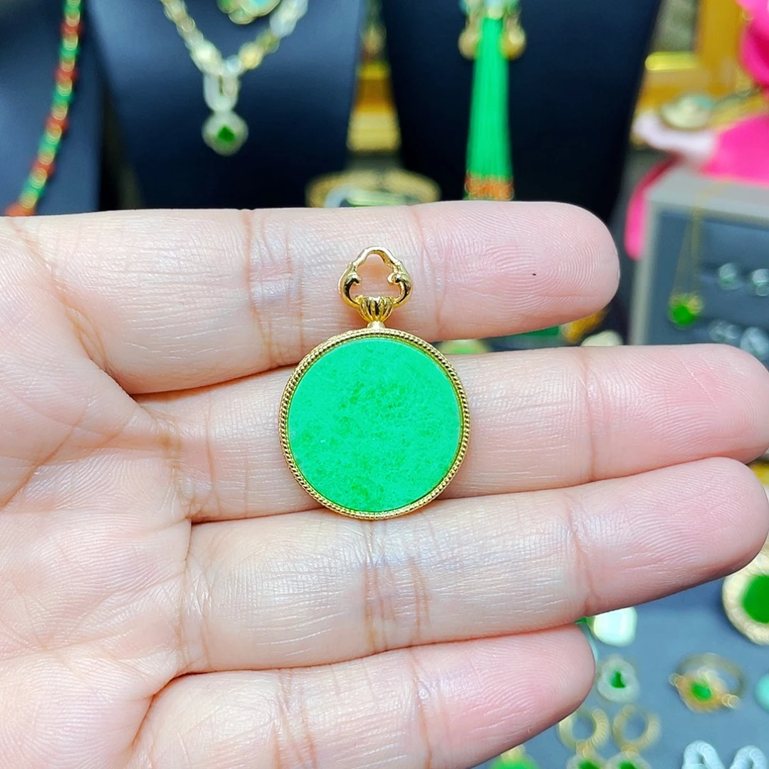 翡翠银S925镶嵌颈饰翡翠