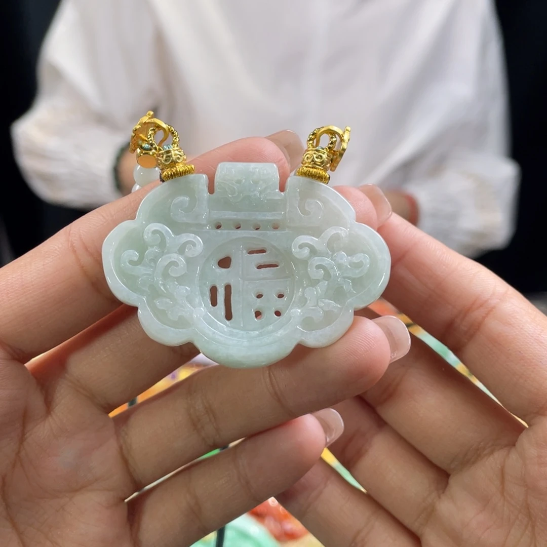 翡翠颈饰未镶嵌代编织