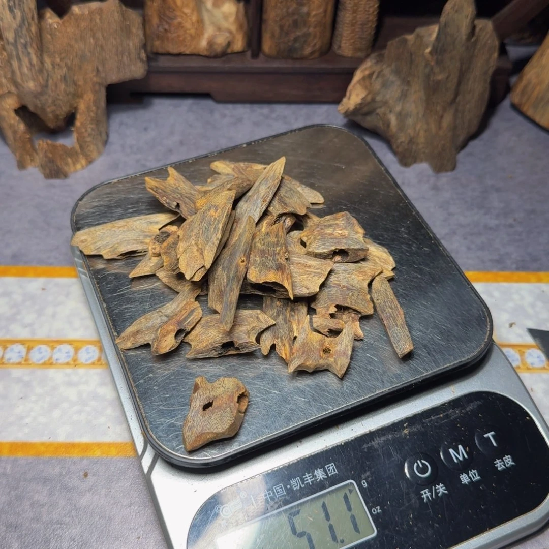 哲***3木汝湖熏香原材料50克