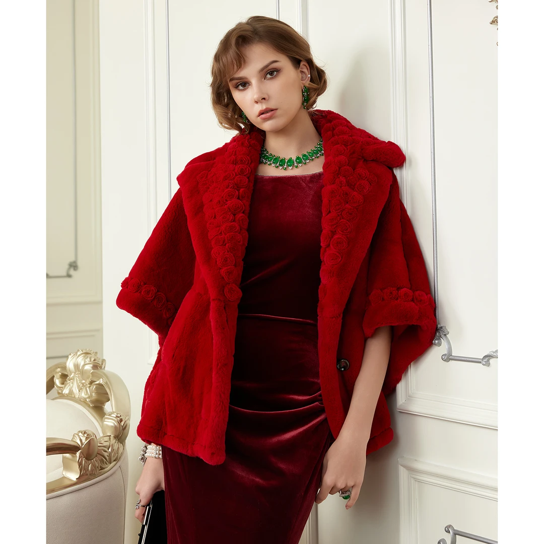 2025年冬季新款进口裘皮大衣女短款盘花工艺皮草外套T25018