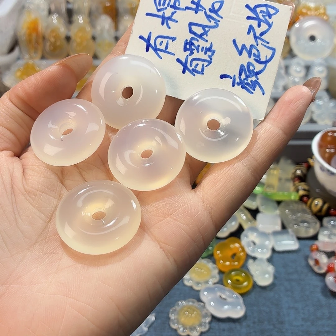 玛瑙/玉髓未镶嵌颈饰
