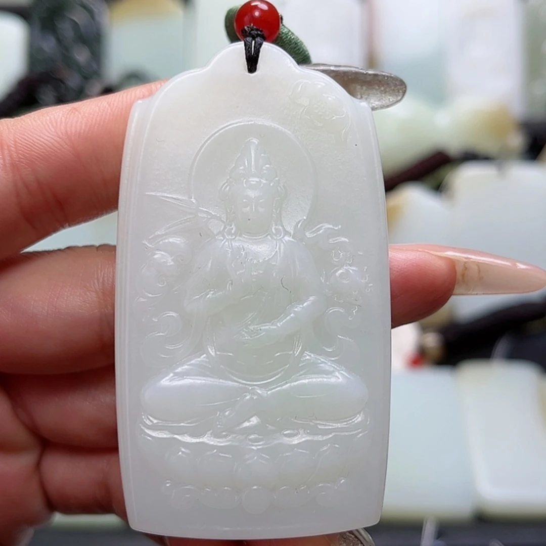 【闪购商品】颈饰未镶嵌和田玉