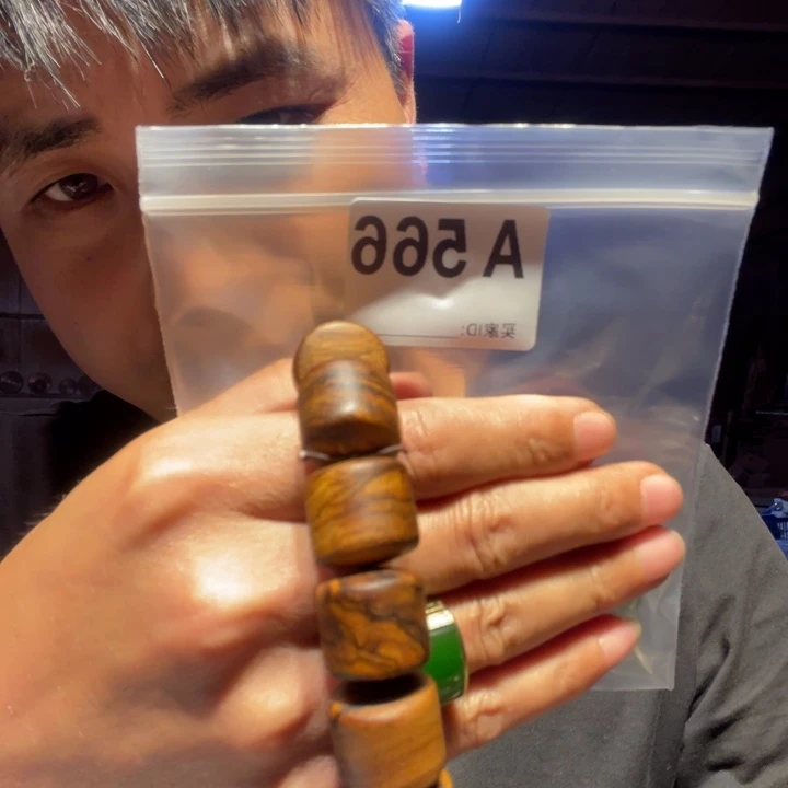 大叶紫檀（黑酸枝木类）566